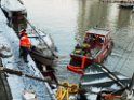 Einsatz BF Koeln Treibstoff auffangen Koeln Rheinauhafen P208